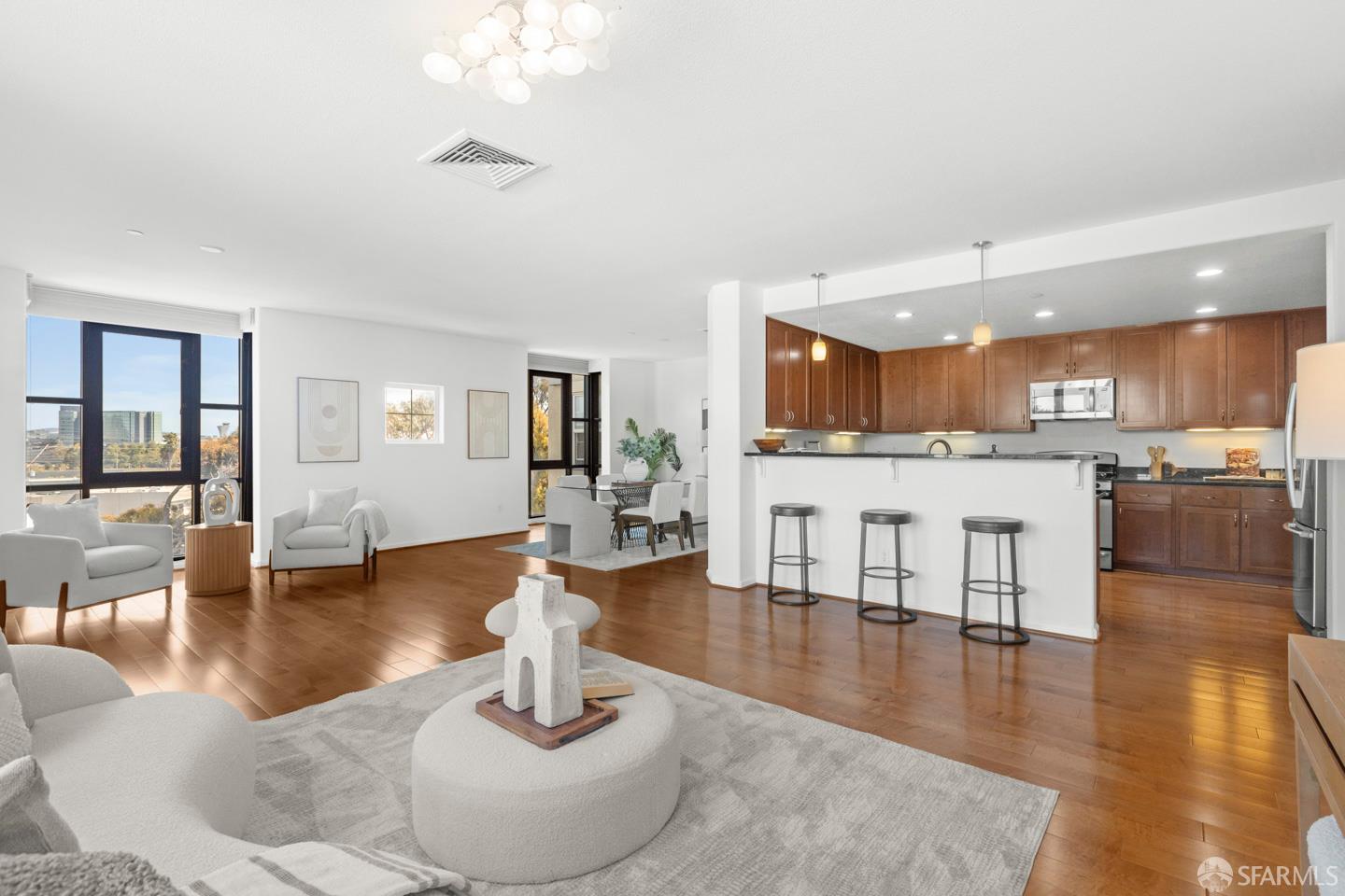 Detail Gallery Image 1 of 38 For 1388 Broadway #309,  Millbrae,  CA 94030 - 3 Beds | 2 Baths