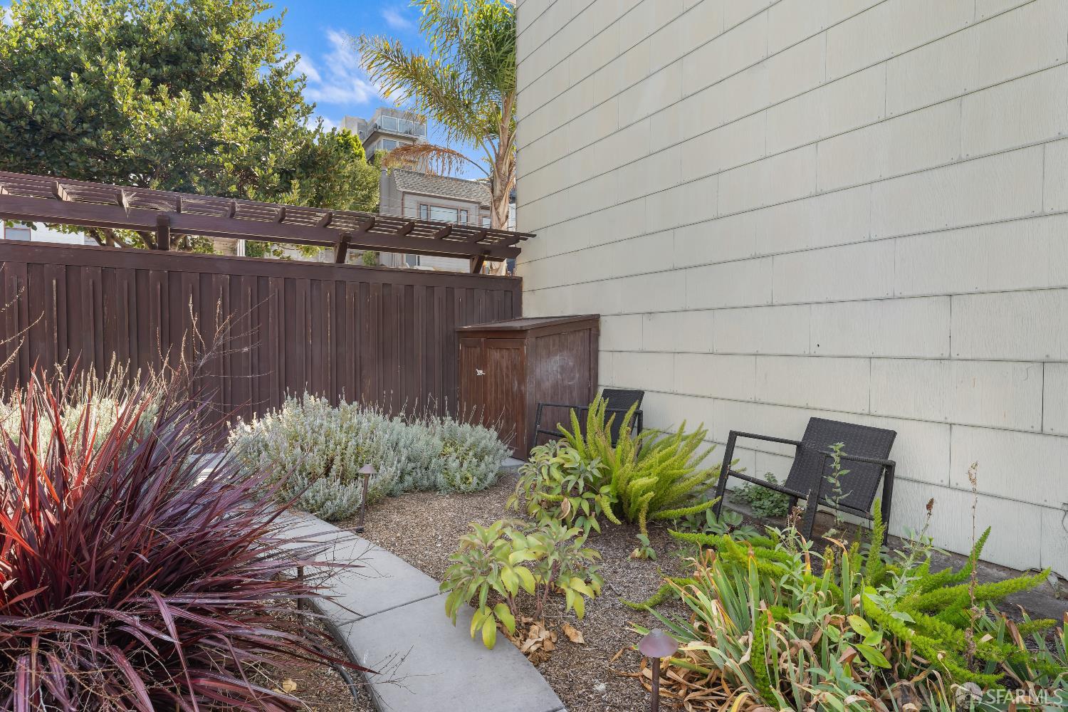Detail Gallery Image 36 of 41 For 1002 Rhode Island St #1,  San Francisco,  CA 94107 - 2 Beds | 1/1 Baths