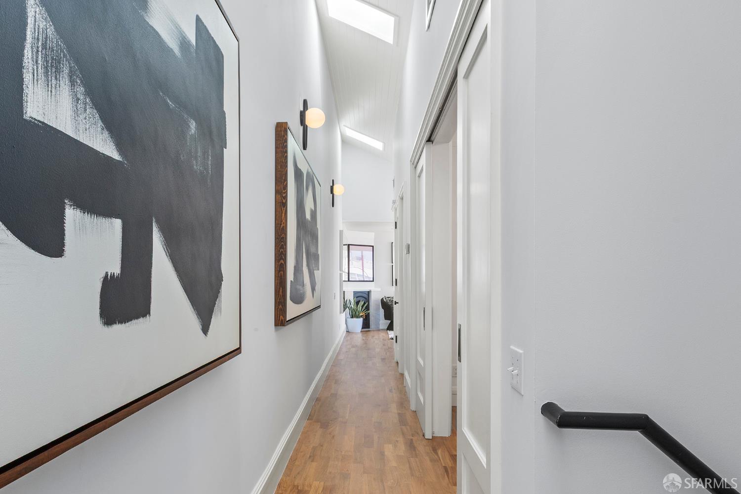 Detail Gallery Image 6 of 47 For 2360 Folsom St a,  San Francisco,  CA 94110 - 2 Beds | 1 Baths
