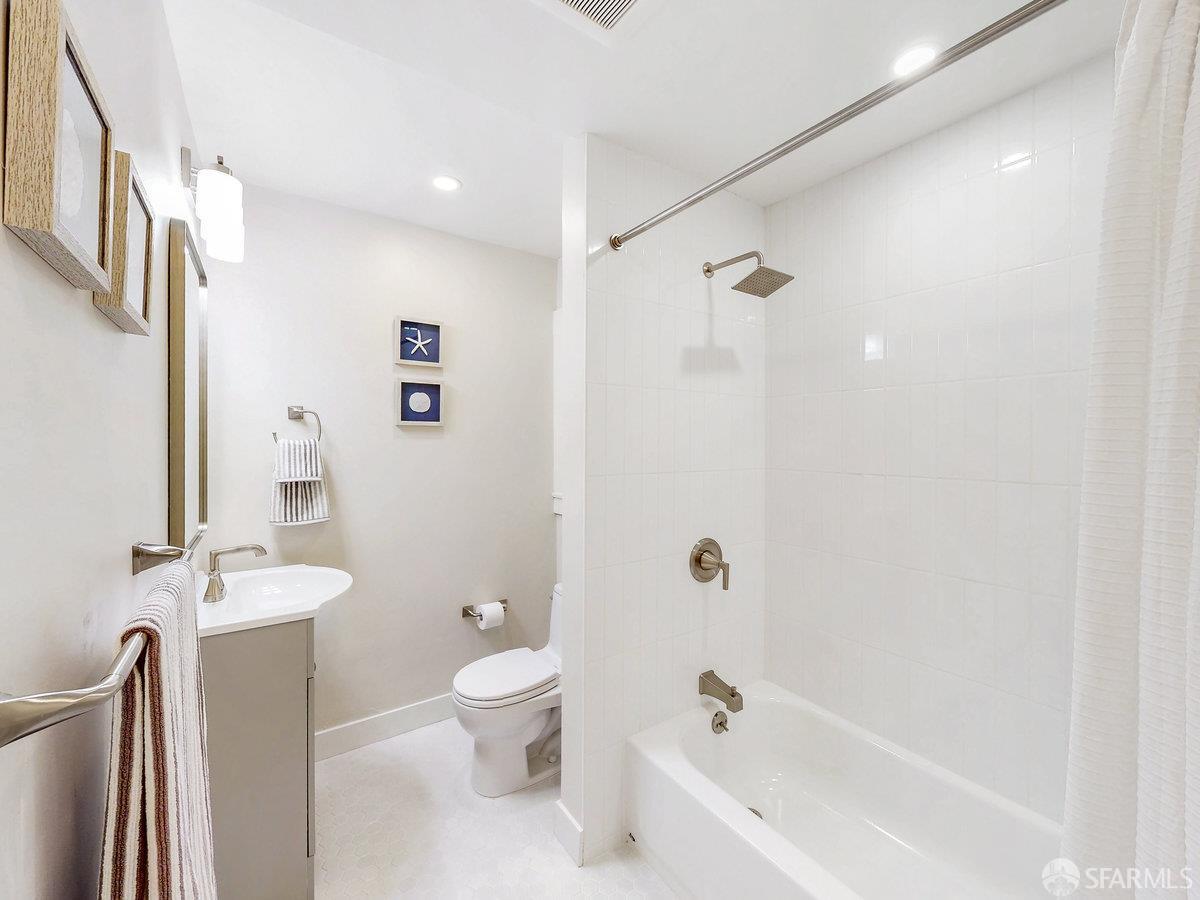 Detail Gallery Image 35 of 49 For 731 46th Ave, San Francisco,  CA 94121 - 3 Beds | 2 Baths