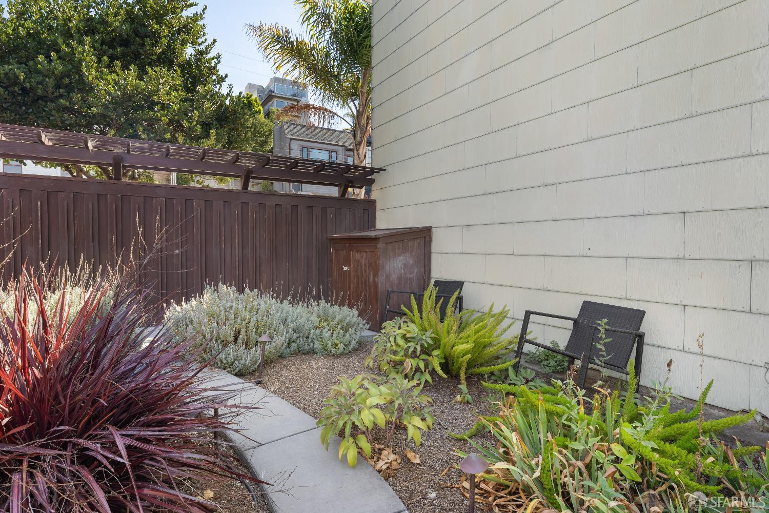 Detail Gallery Image 40 of 41 For 1002 Rhode Island St #1,  San Francisco,  CA 94107 - 2 Beds | 1/1 Baths