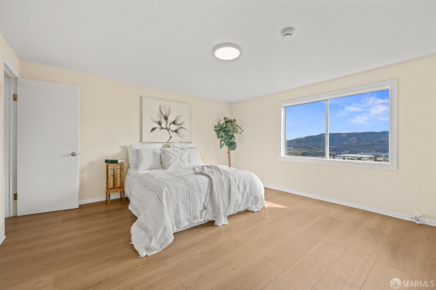 Detail Gallery Image 25 of 50 For 435 Wilde Ave, San Francisco,  CA 94134 - 4 Beds | 3 Baths