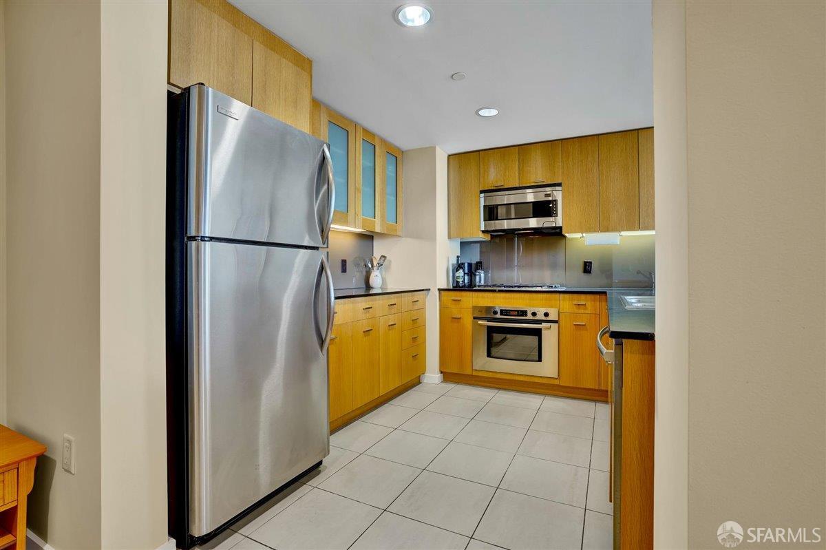Detail Gallery Image 4 of 39 For 355 1st St #S1406,  San Francisco,  CA 94105 - 1 Beds | 1 Baths