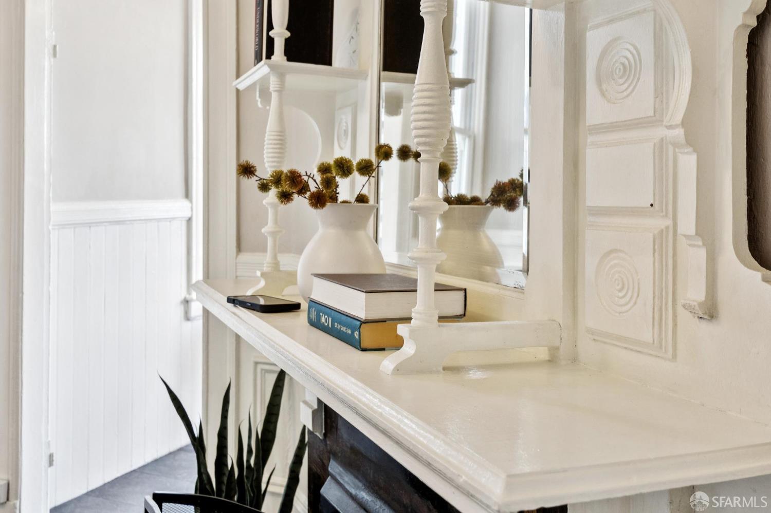 Detail Gallery Image 17 of 22 For 563 Haight St, San Francisco,  CA 94117 - 3 Beds | 1 Baths