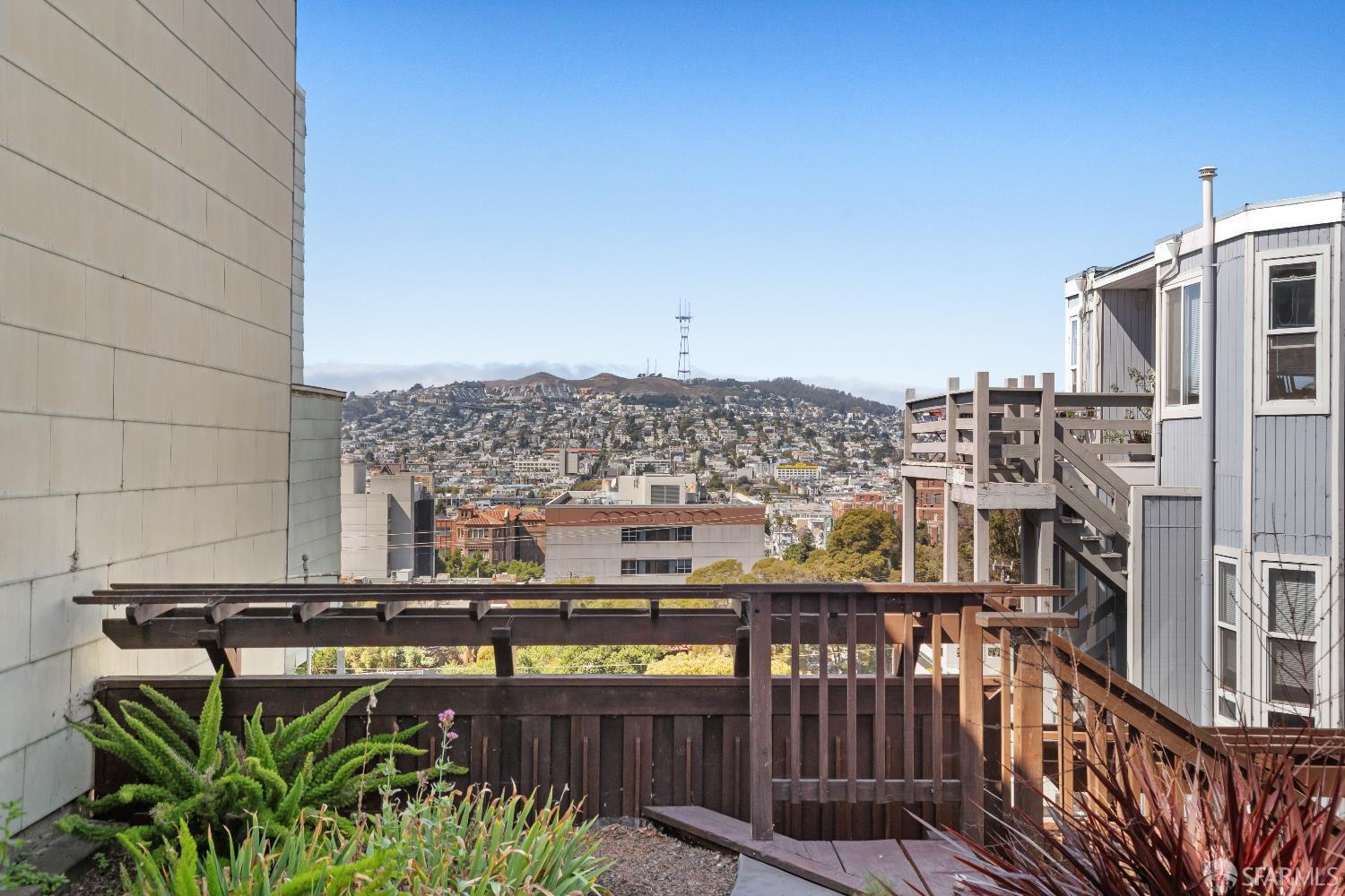 Detail Gallery Image 34 of 41 For 1002 Rhode Island St #1,  San Francisco,  CA 94107 - 2 Beds | 1/1 Baths