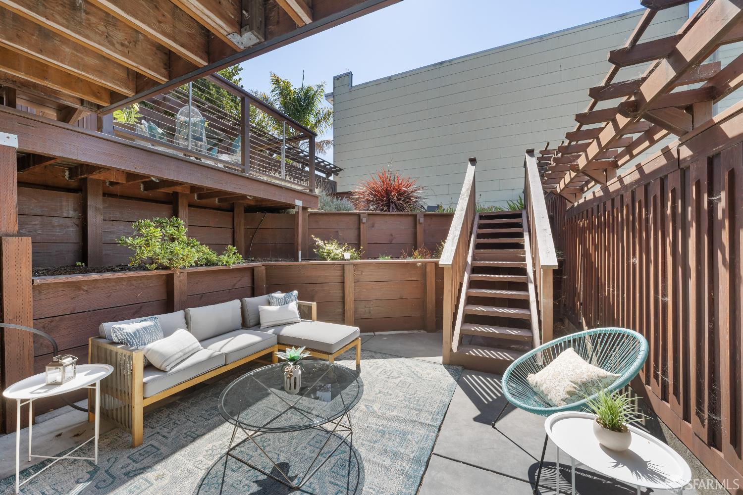 Detail Gallery Image 25 of 41 For 1002 Rhode Island St #1,  San Francisco,  CA 94107 - 2 Beds | 1/1 Baths