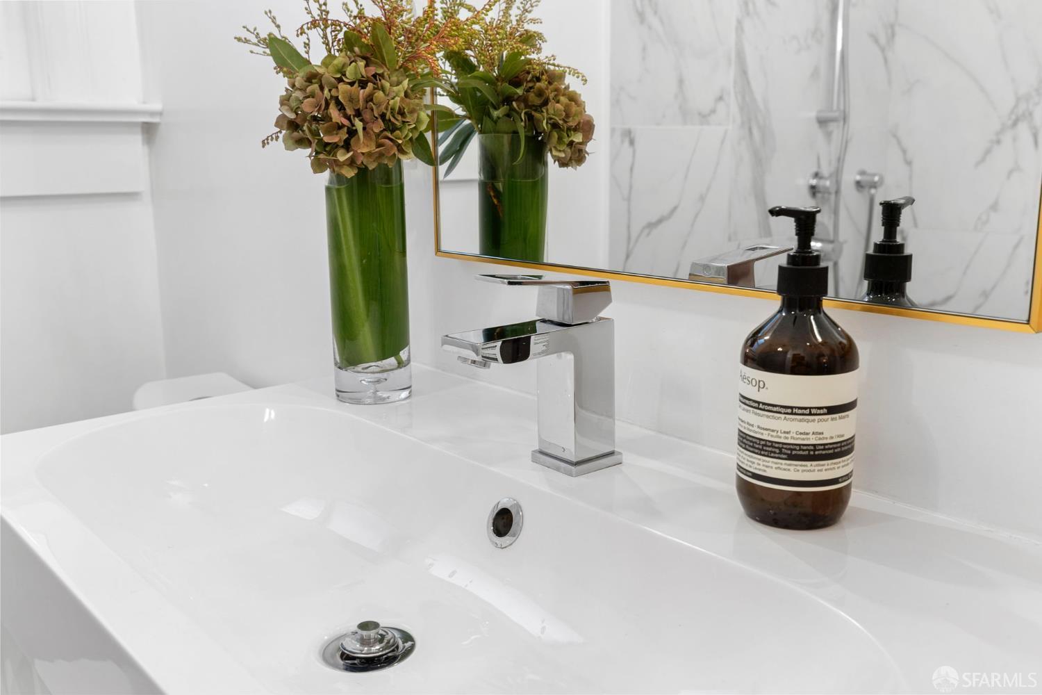 Detail Gallery Image 29 of 68 For 1336 Guerrero St a,  San Francisco,  CA 94110 - 3 Beds | 2 Baths