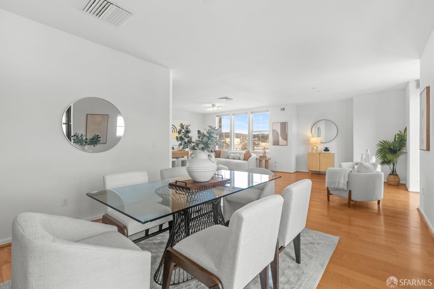 Detail Gallery Image 5 of 38 For 1388 Broadway #309,  Millbrae,  CA 94030 - 3 Beds | 2 Baths