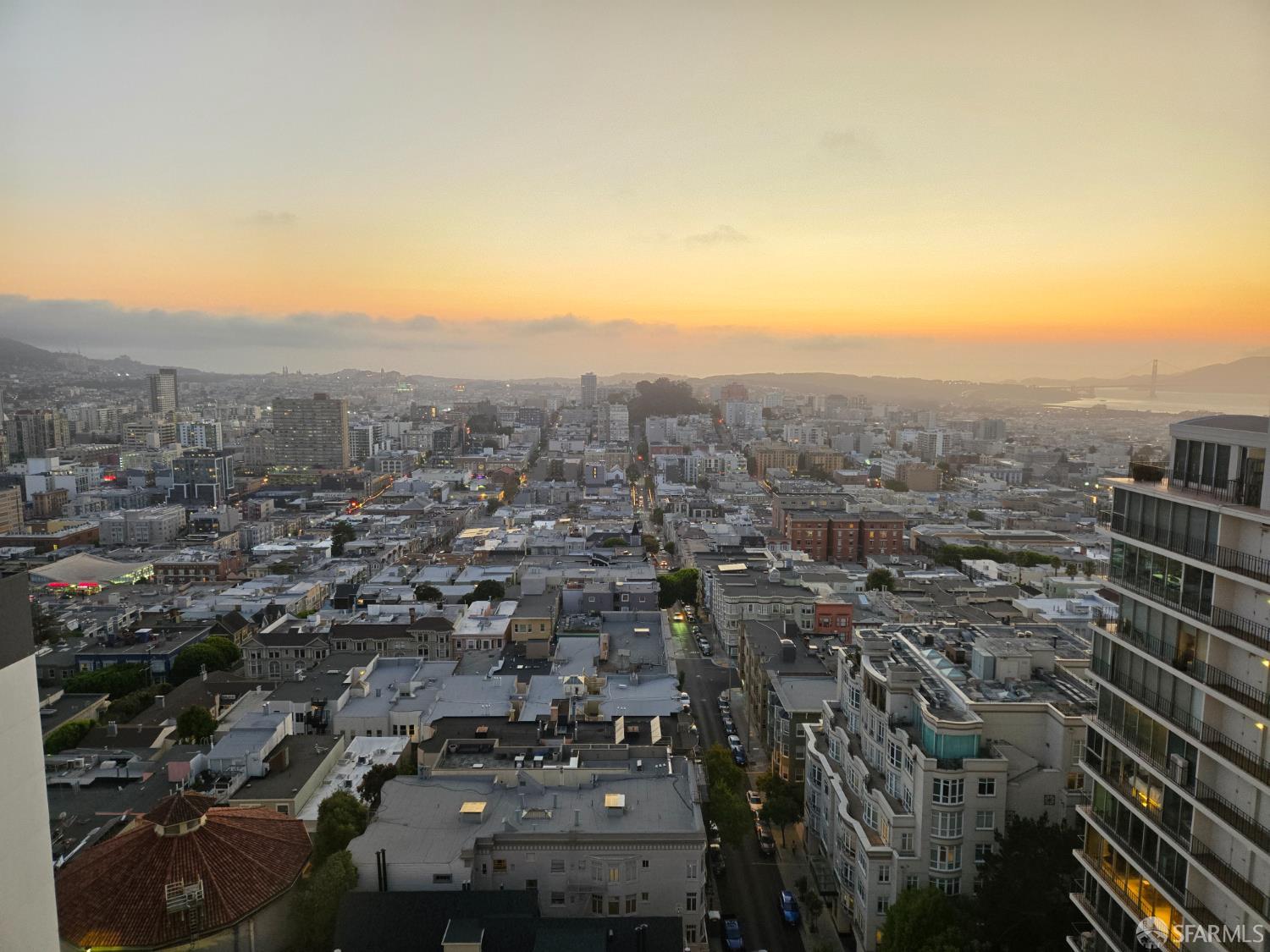 Detail Gallery Image 6 of 48 For 1250 Jones St #1602,  San Francisco,  CA 94109 - 2 Beds | 2 Baths