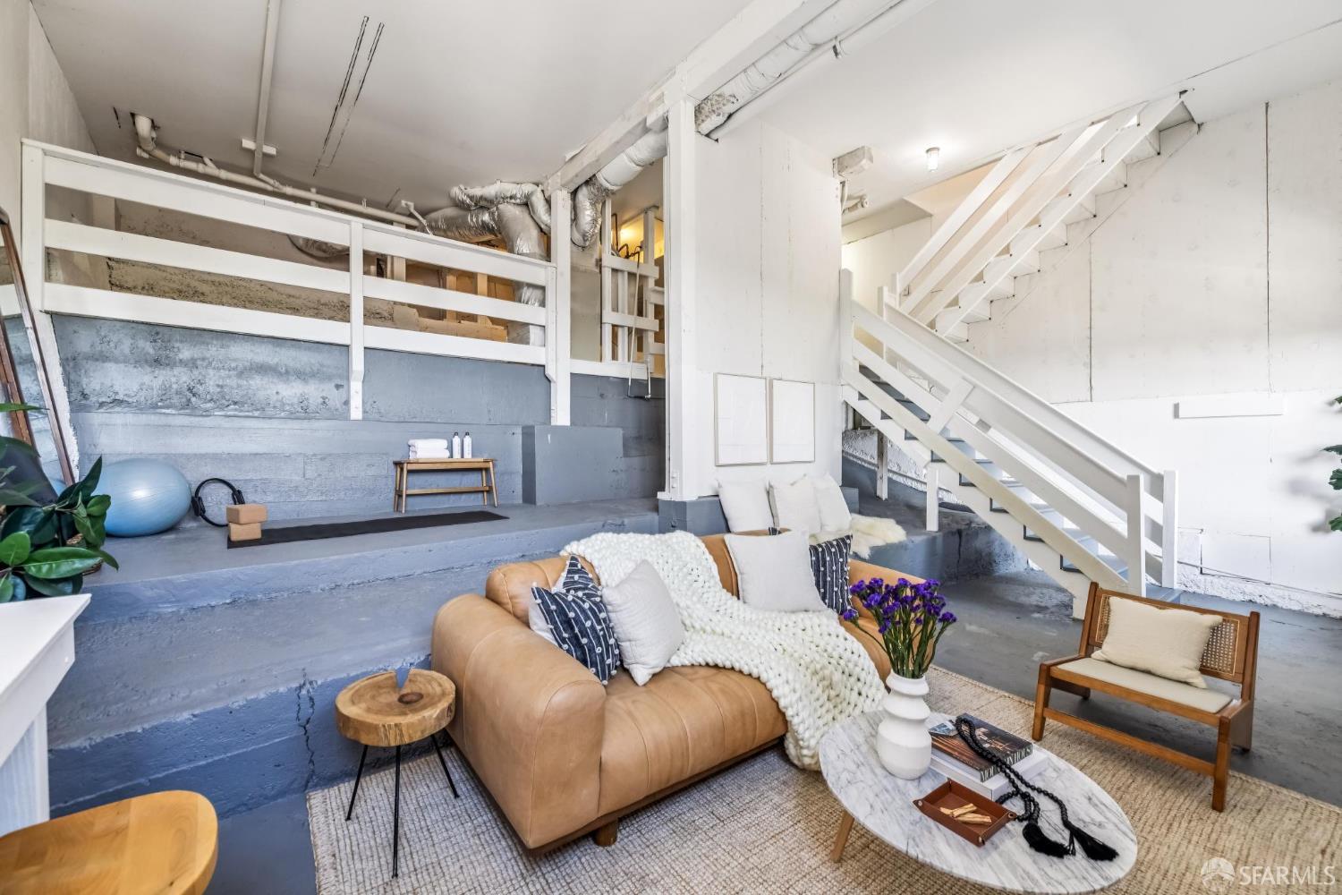 Detail Gallery Image 50 of 97 For 59 Mars St, San Francisco,  CA 94114 - 3 Beds | 2 Baths