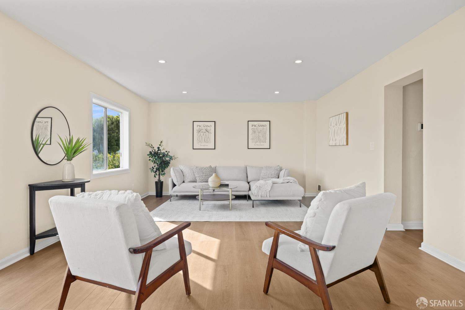 Detail Gallery Image 18 of 50 For 435 Wilde Ave, San Francisco,  CA 94134 - 4 Beds | 3 Baths