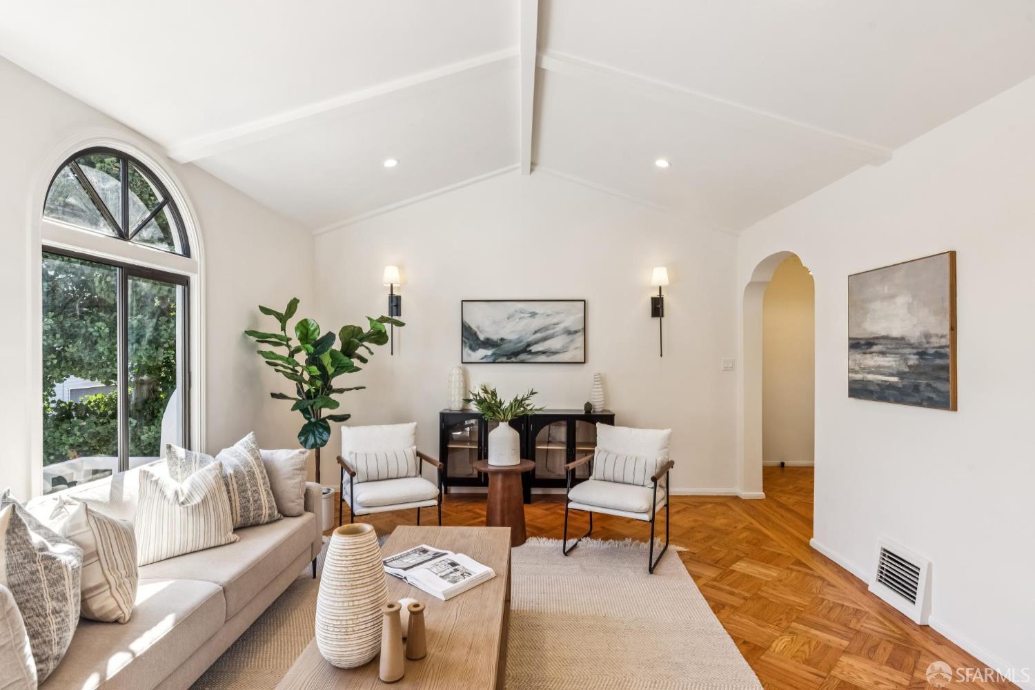 Detail Gallery Image 10 of 70 For 26 Albion St, San Francisco,  CA 94103 - 3 Beds | 2 Baths