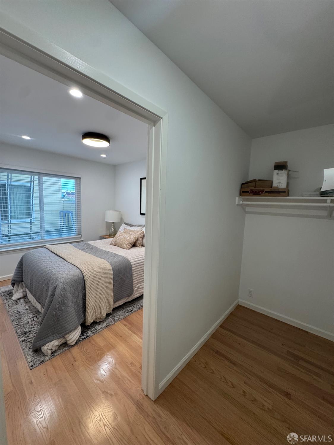 Detail Gallery Image 13 of 25 For 2225 Vicente St #1,  San Francisco,  CA 94116 - 3 Beds | 2 Baths
