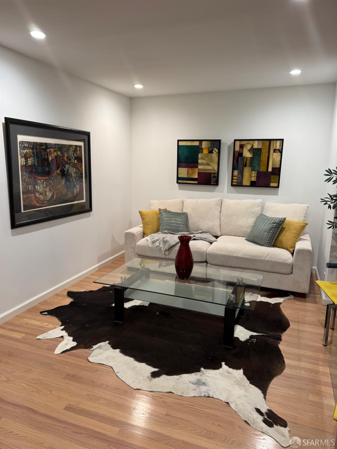 Detail Gallery Image 18 of 25 For 2225 Vicente St #1,  San Francisco,  CA 94116 - 3 Beds | 2 Baths