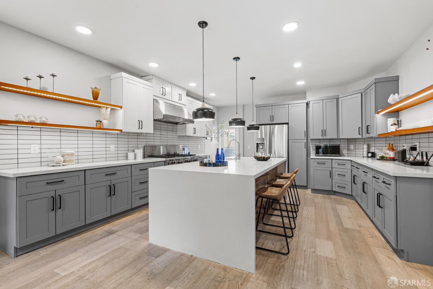 Detail Gallery Image 9 of 75 For 868 Potrero Ave, San Francisco,  CA 94110 - 4 Beds | 4 Baths