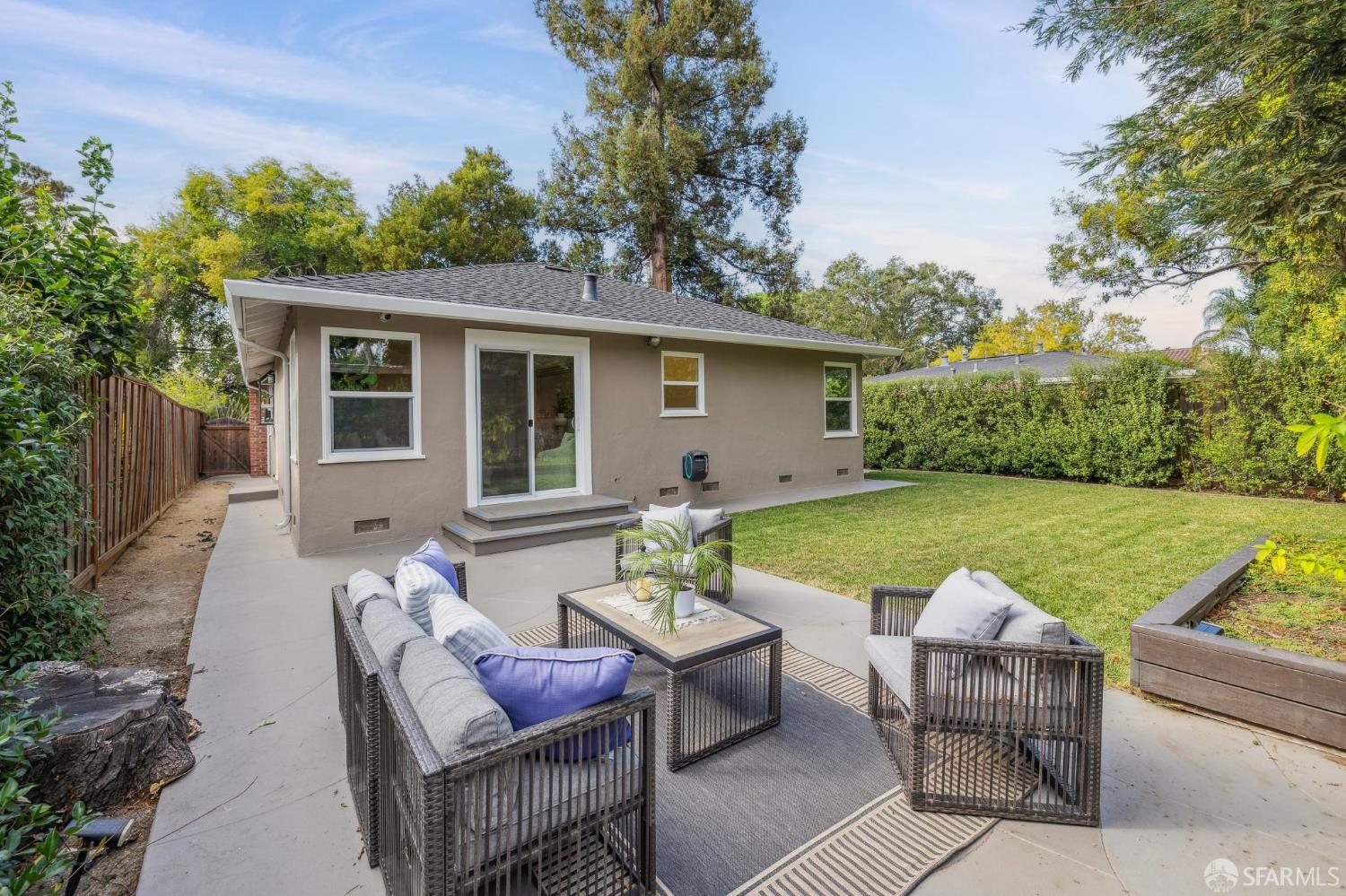 Detail Gallery Image 45 of 53 For 510 8th Ave, Menlo Park,  CA 94025 - 3 Beds | 1 Baths