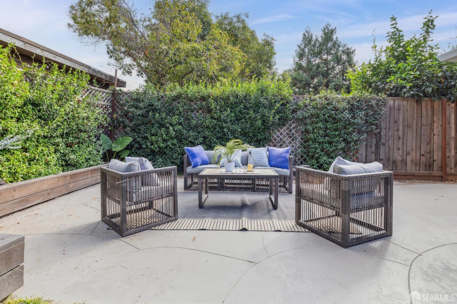 Detail Gallery Image 44 of 53 For 510 8th Ave, Menlo Park,  CA 94025 - 3 Beds | 1 Baths