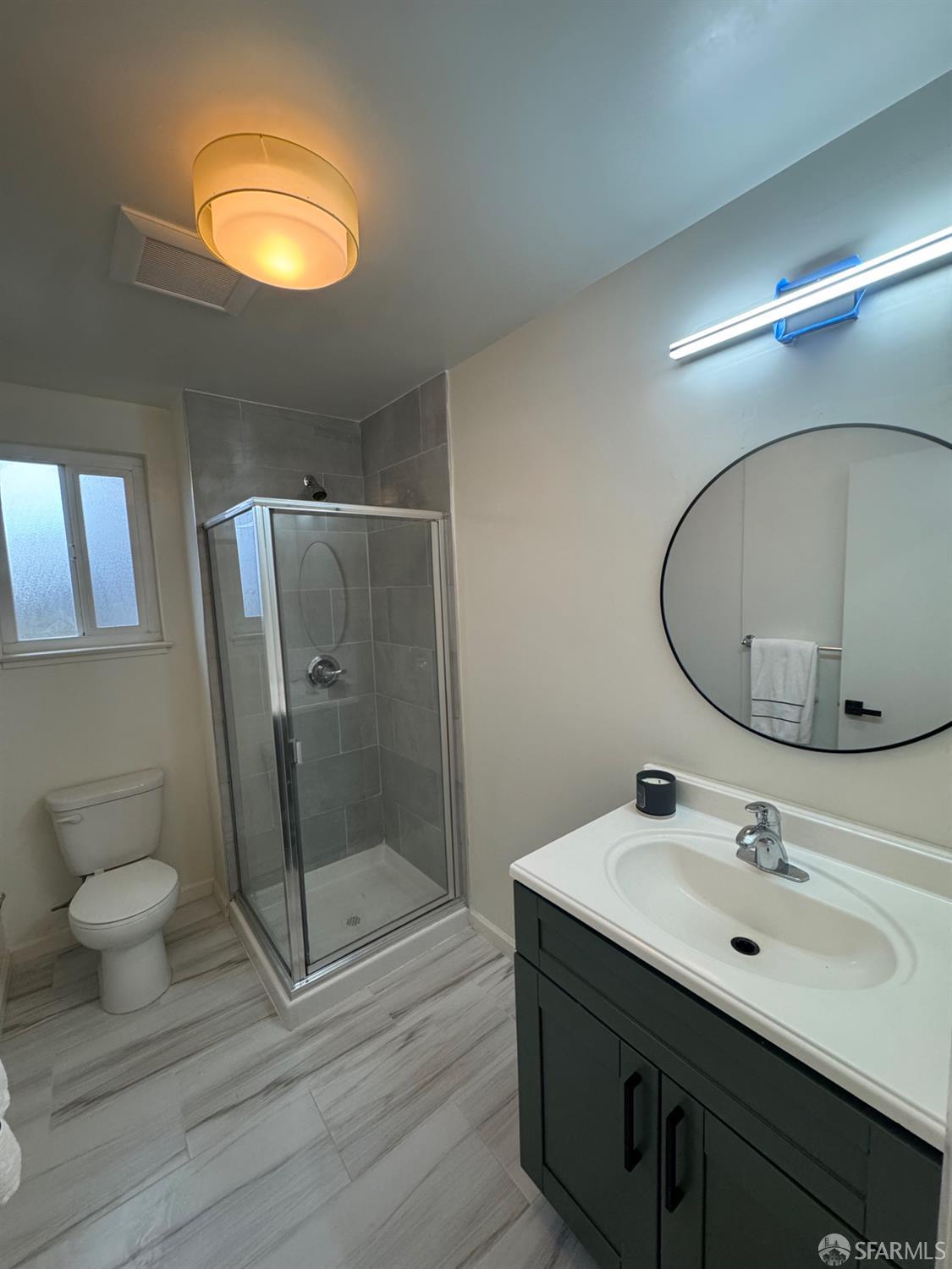 Detail Gallery Image 16 of 25 For 2225 Vicente St #1,  San Francisco,  CA 94116 - 3 Beds | 2 Baths