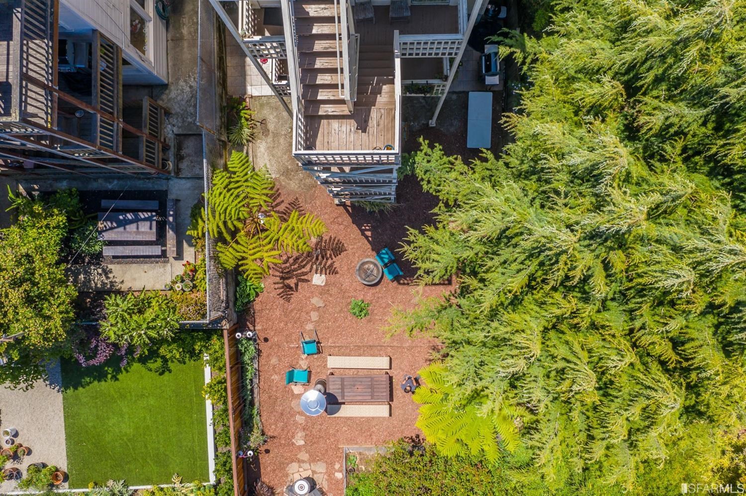 Detail Gallery Image 8 of 45 For 20 Cumberland St, San Francisco,  CA 94110 - – Beds | – Baths