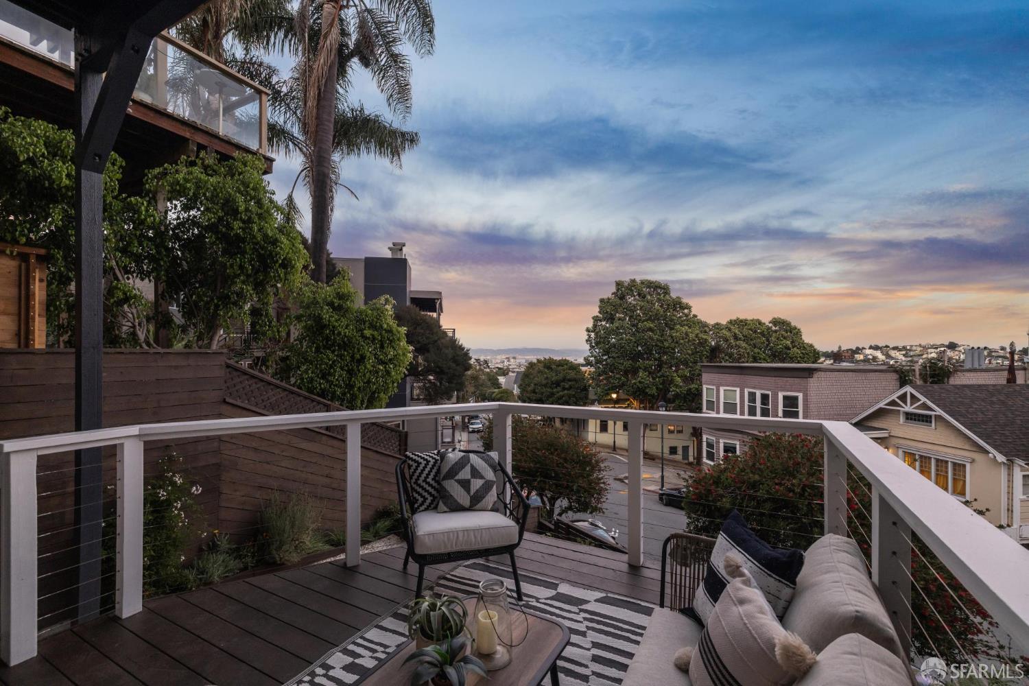 Detail Gallery Image 85 of 97 For 59 Mars St, San Francisco,  CA 94114 - 3 Beds | 2 Baths