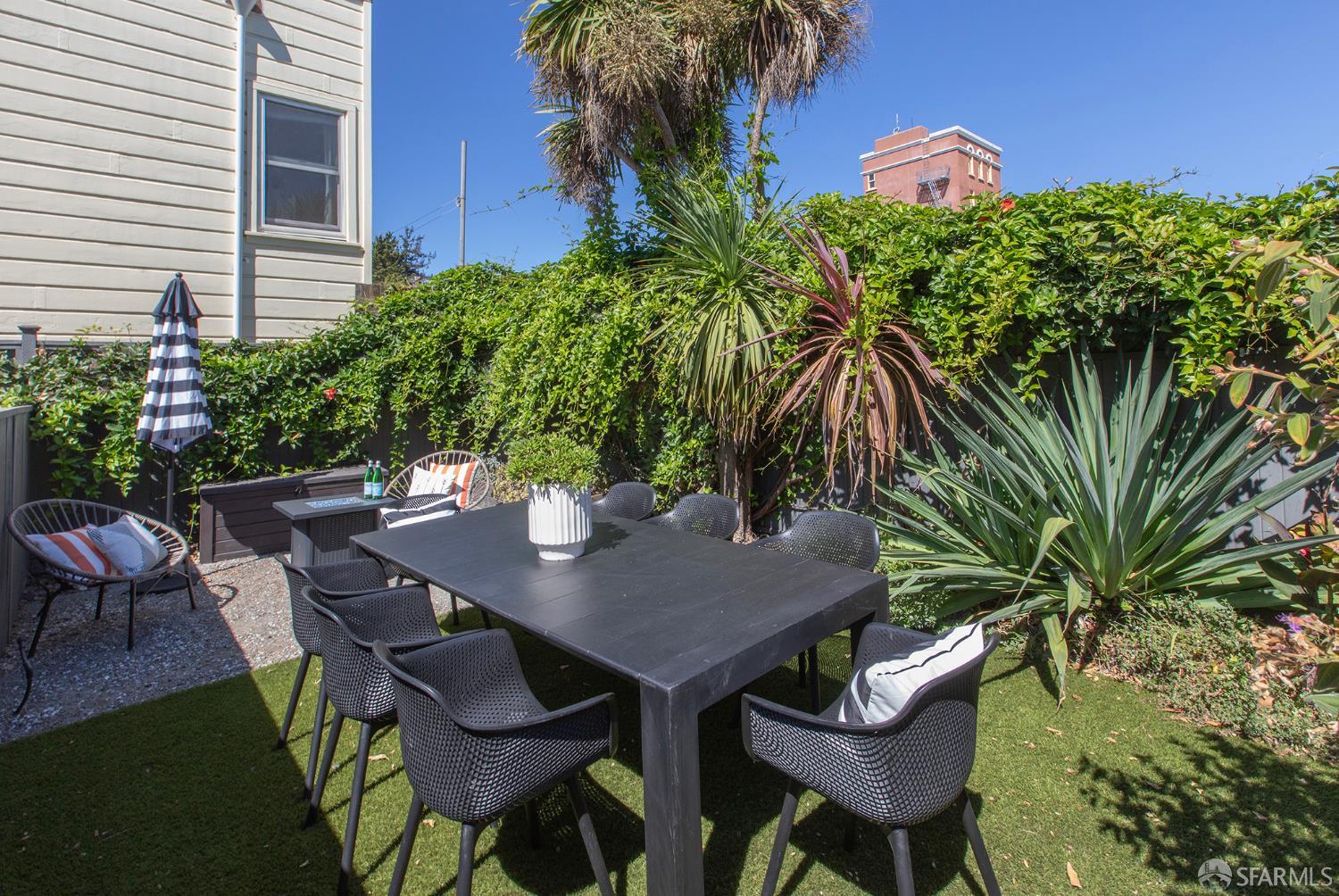 Detail Gallery Image 34 of 47 For 2360 Folsom St a,  San Francisco,  CA 94110 - 2 Beds | 1 Baths