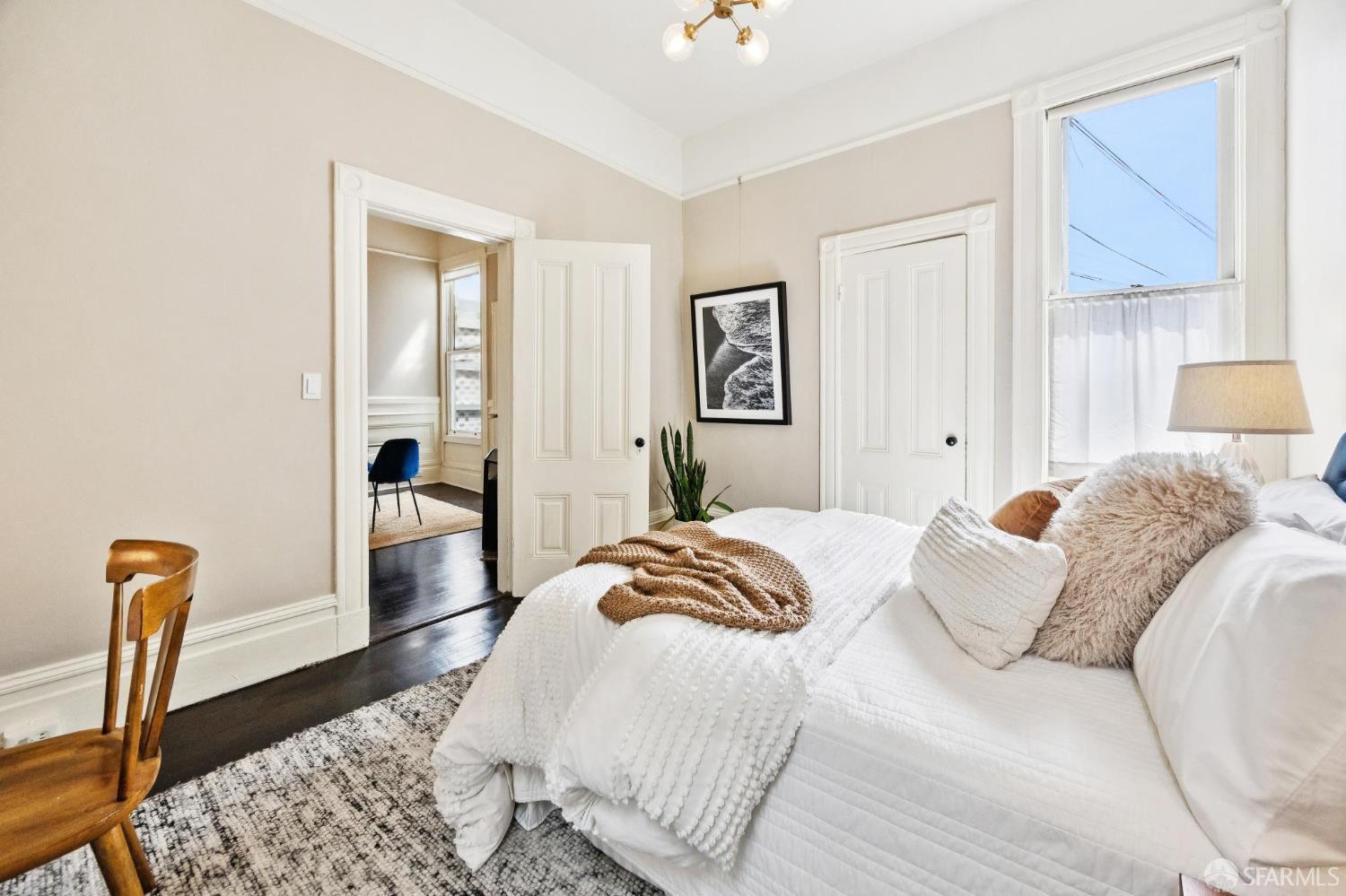 Detail Gallery Image 12 of 22 For 563 Haight St, San Francisco,  CA 94117 - 3 Beds | 1 Baths