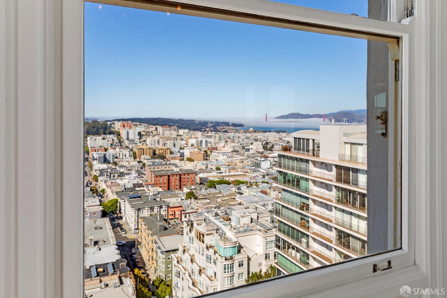 Detail Gallery Image 12 of 48 For 1250 Jones St #1602,  San Francisco,  CA 94109 - 2 Beds | 2 Baths