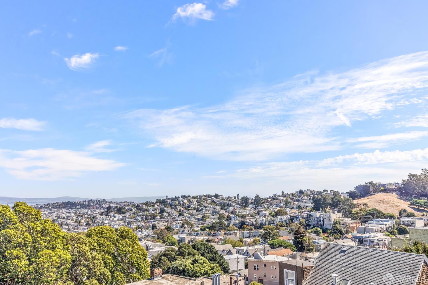 Detail Gallery Image 6 of 97 For 59 Mars St, San Francisco,  CA 94114 - 3 Beds | 2 Baths