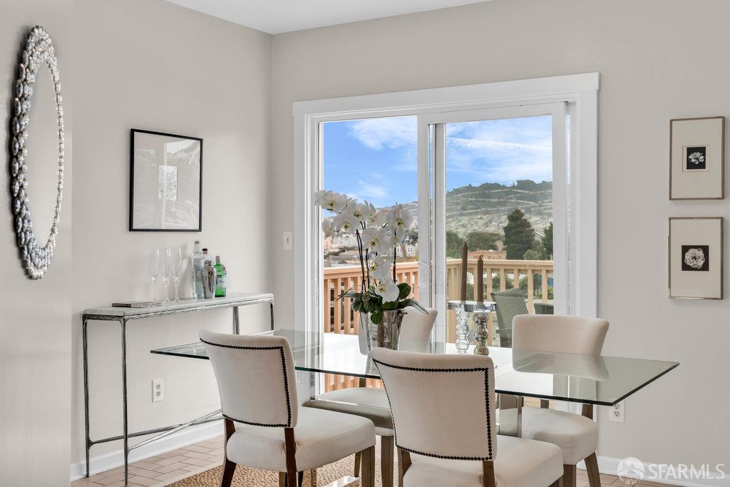 Detail Gallery Image 24 of 85 For 371 Hearst Ave, San Francisco,  CA 94112 - 3 Beds | 2 Baths