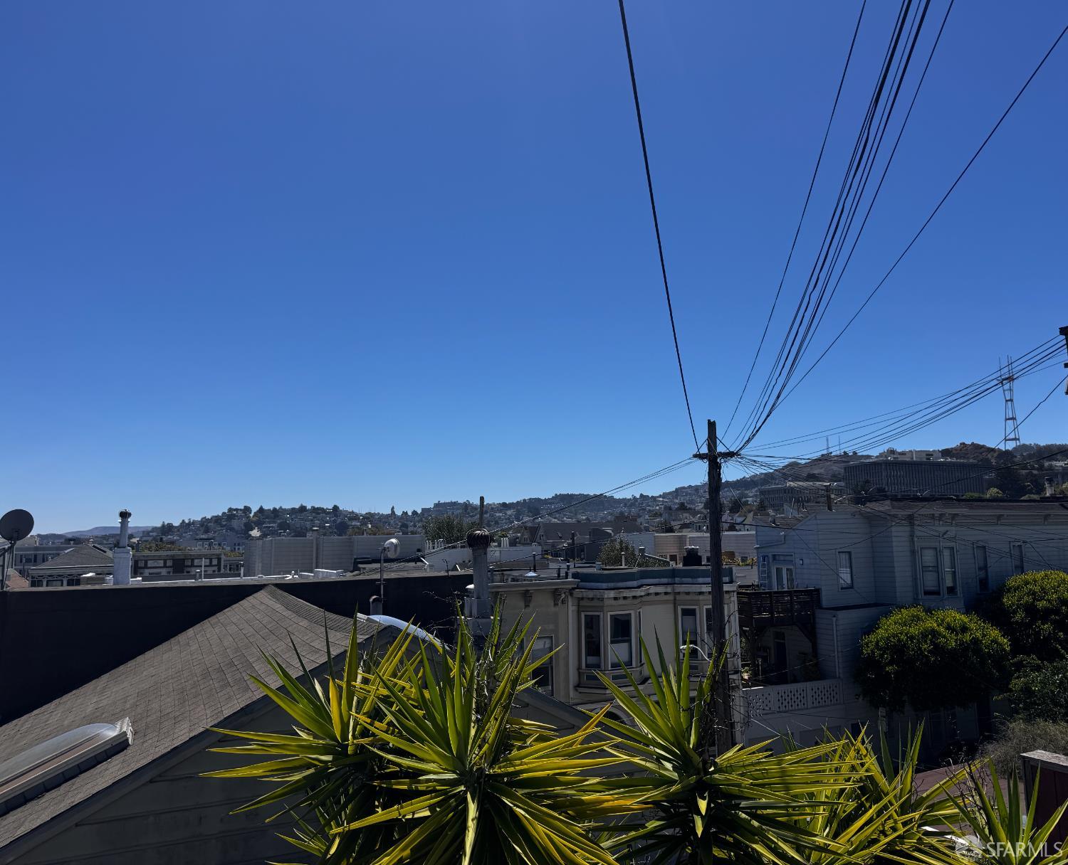 Detail Gallery Image 20 of 22 For 563 Haight St, San Francisco,  CA 94117 - 3 Beds | 1 Baths