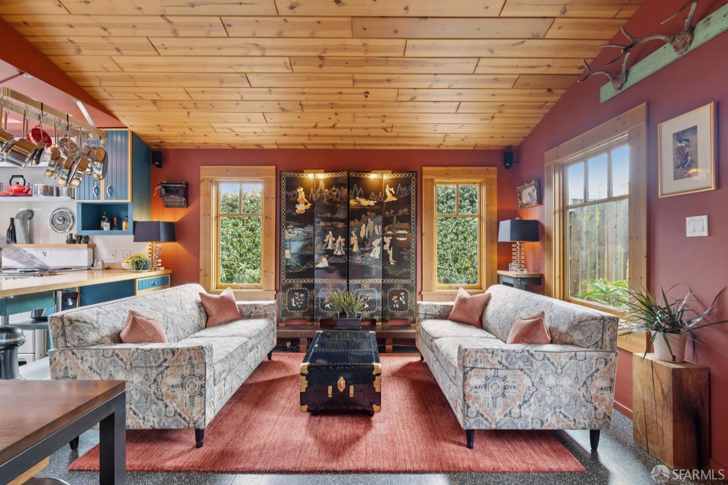 Detail Gallery Image 6 of 81 For 114 Shakespeare St, San Francisco,  CA 94112 - 2 Beds | 2 Baths
