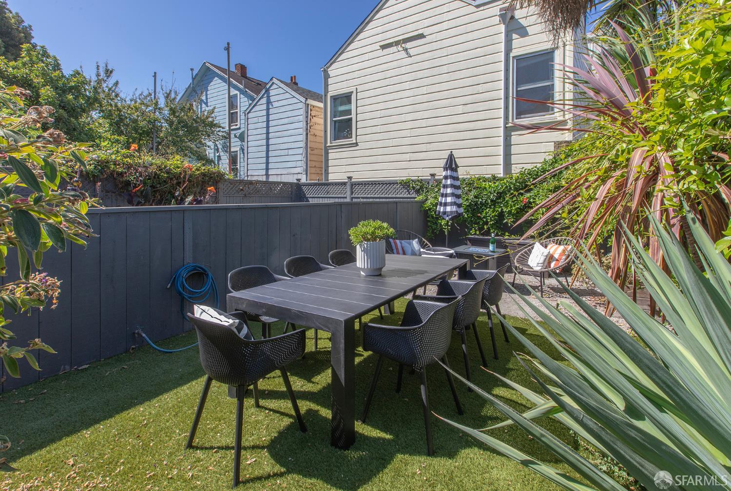 Detail Gallery Image 40 of 47 For 2360 Folsom St a,  San Francisco,  CA 94110 - 2 Beds | 1 Baths