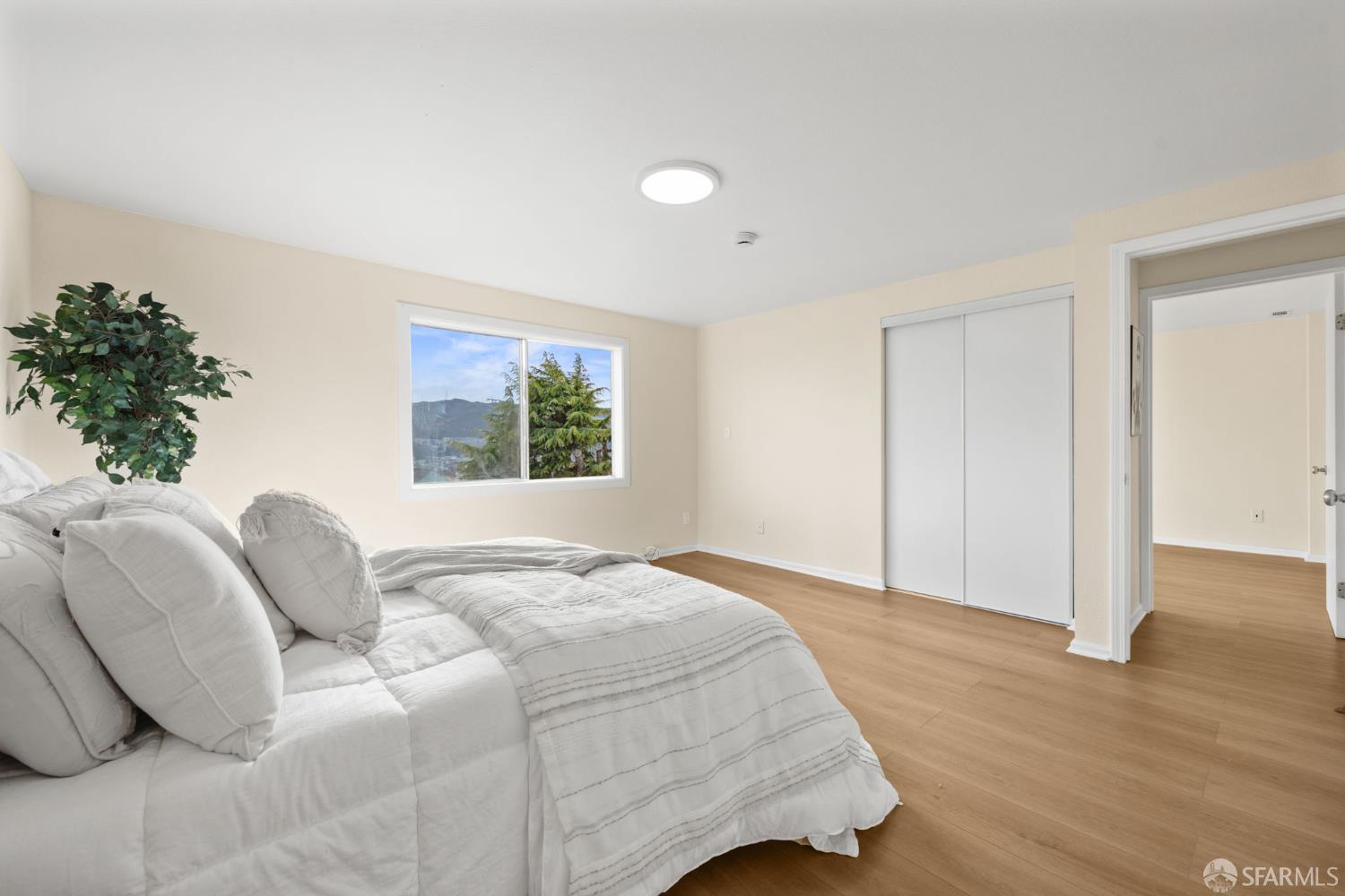 Detail Gallery Image 27 of 50 For 435 Wilde Ave, San Francisco,  CA 94134 - 4 Beds | 3 Baths
