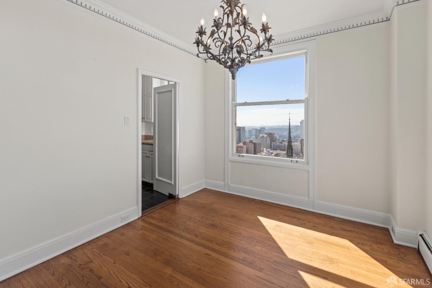 Detail Gallery Image 13 of 48 For 1250 Jones St #1602,  San Francisco,  CA 94109 - 2 Beds | 2 Baths