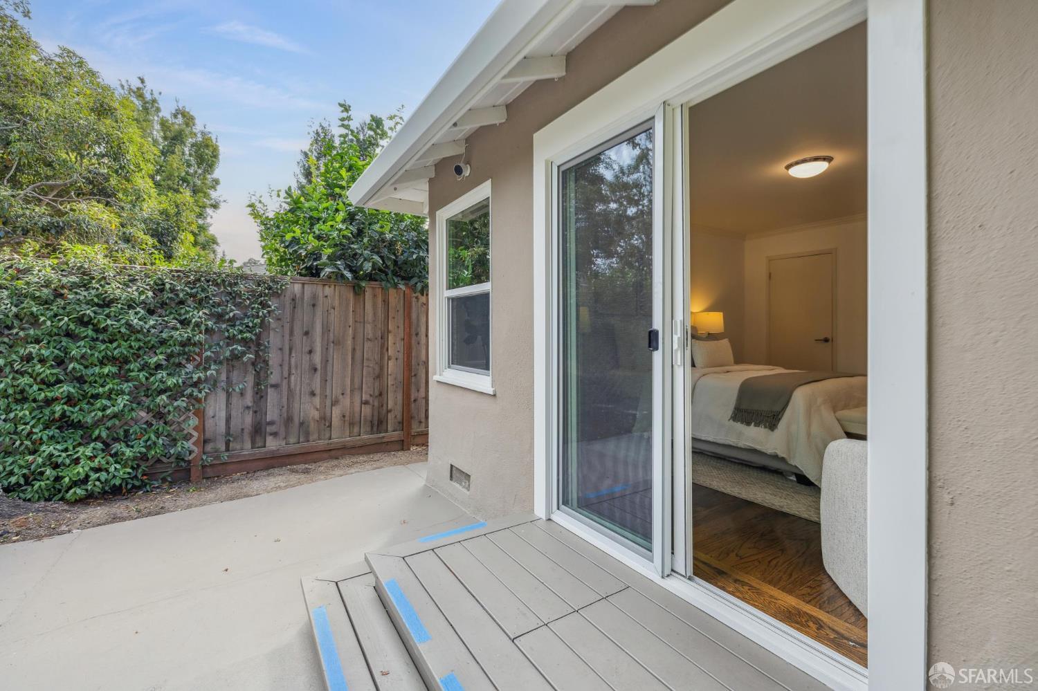 Detail Gallery Image 31 of 53 For 510 8th Ave, Menlo Park,  CA 94025 - 3 Beds | 1 Baths