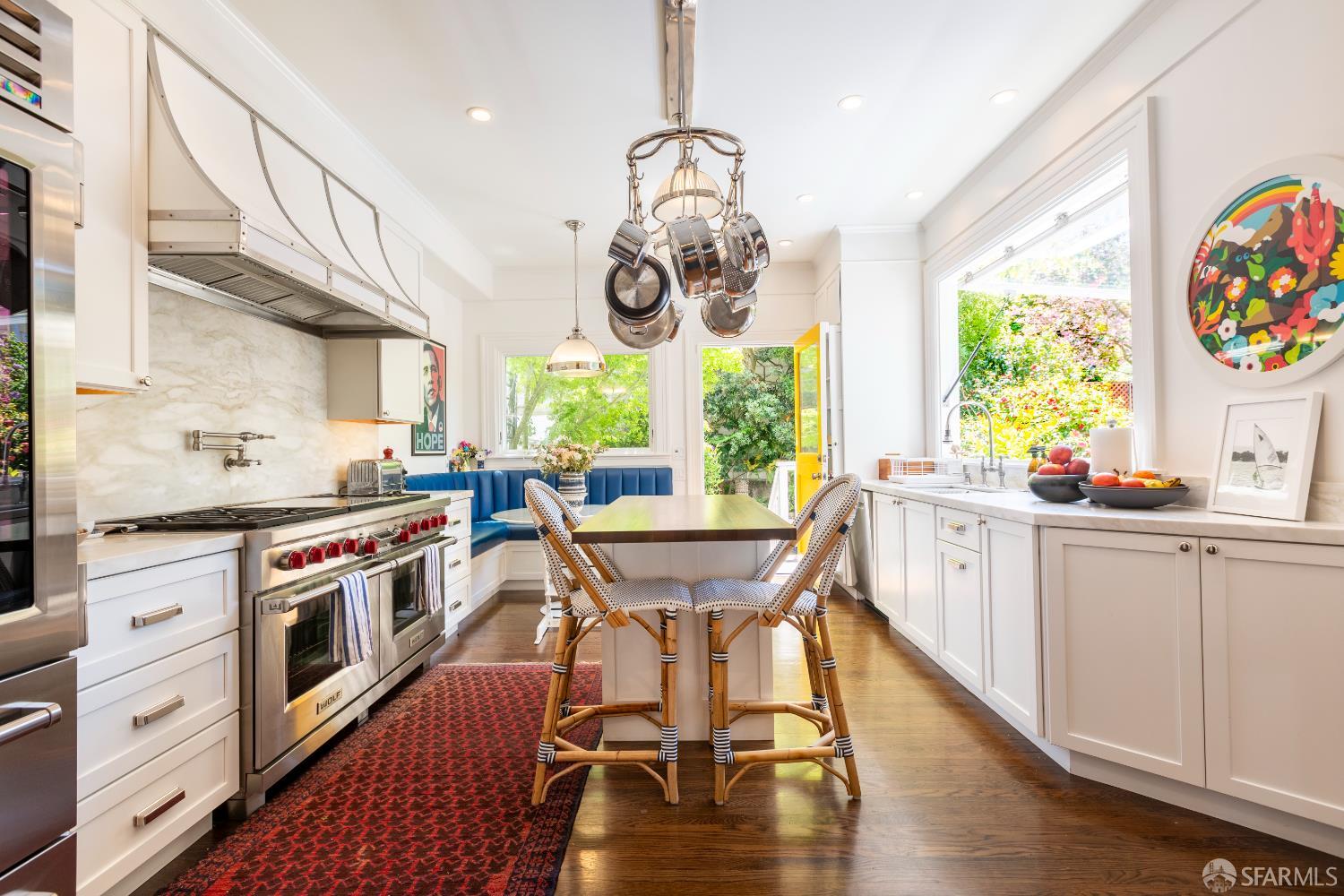 Detail Gallery Image 8 of 37 For 1315 Waller St, San Francisco,  CA 94117 - 5 Beds | 4/2 Baths