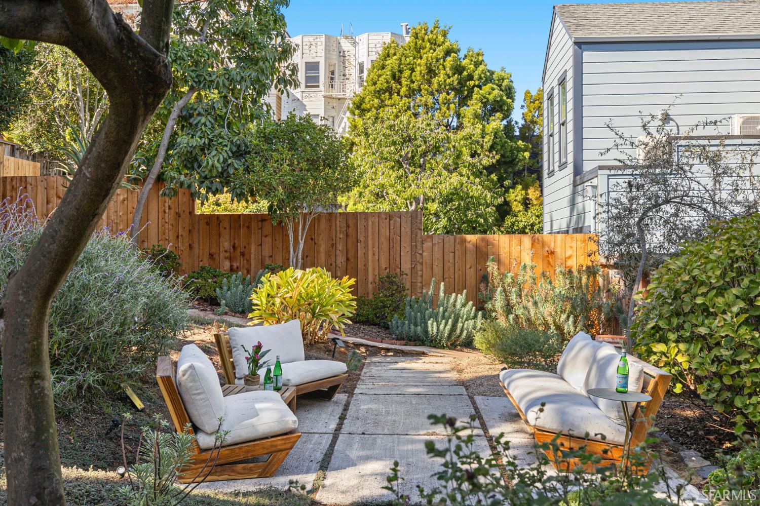 Detail Gallery Image 44 of 68 For 1336 Guerrero St a,  San Francisco,  CA 94110 - 3 Beds | 2 Baths
