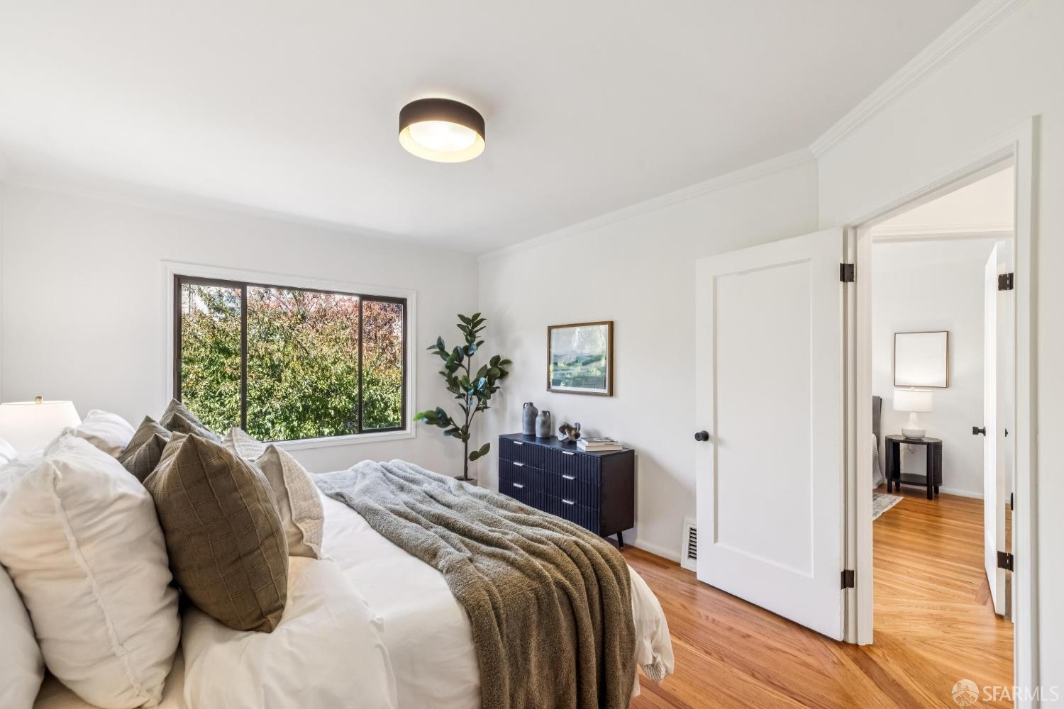 Detail Gallery Image 37 of 70 For 26 Albion St, San Francisco,  CA 94103 - 3 Beds | 2 Baths