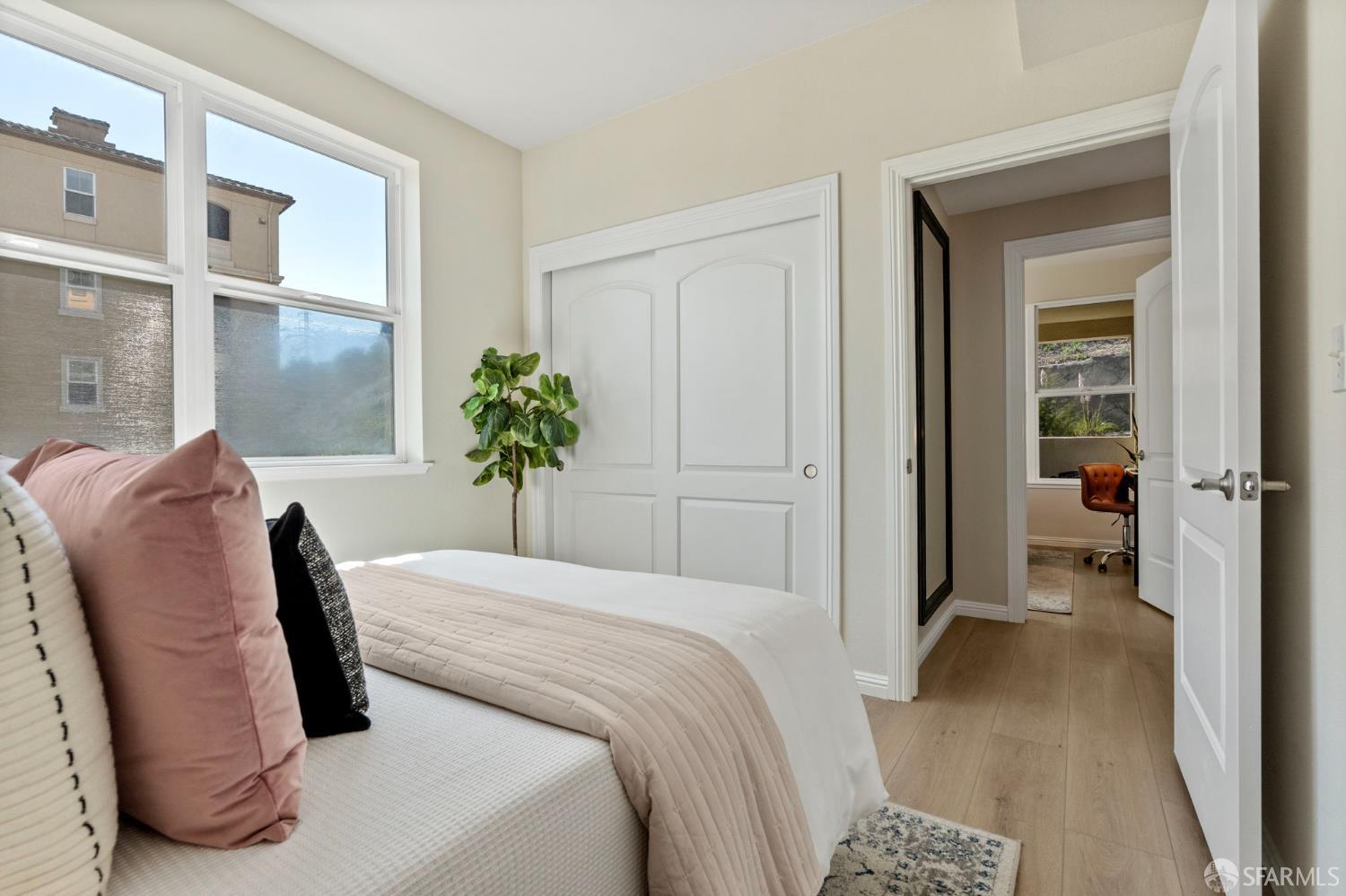 Detail Gallery Image 28 of 41 For 2210 Gellert Blvd #5111,  South San Francisco,  CA 9408 - 3 Beds | 2 Baths