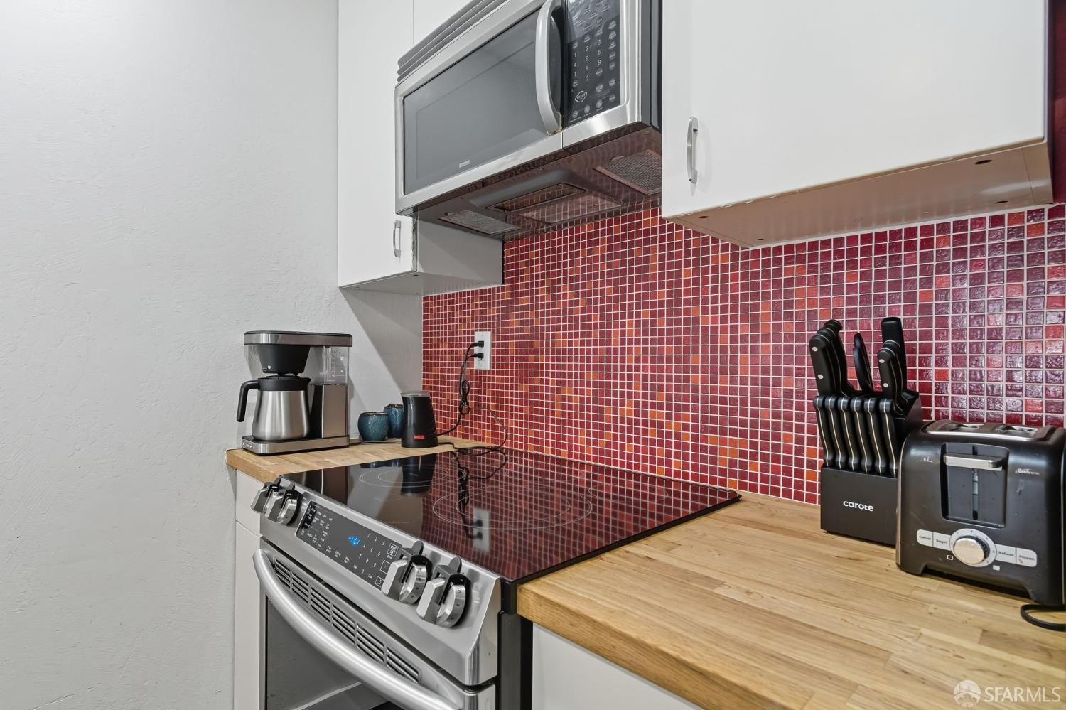 Detail Gallery Image 9 of 28 For 288 Whitmore St 125b,  Oakland,  CA 94611 - 1 Beds | 1 Baths