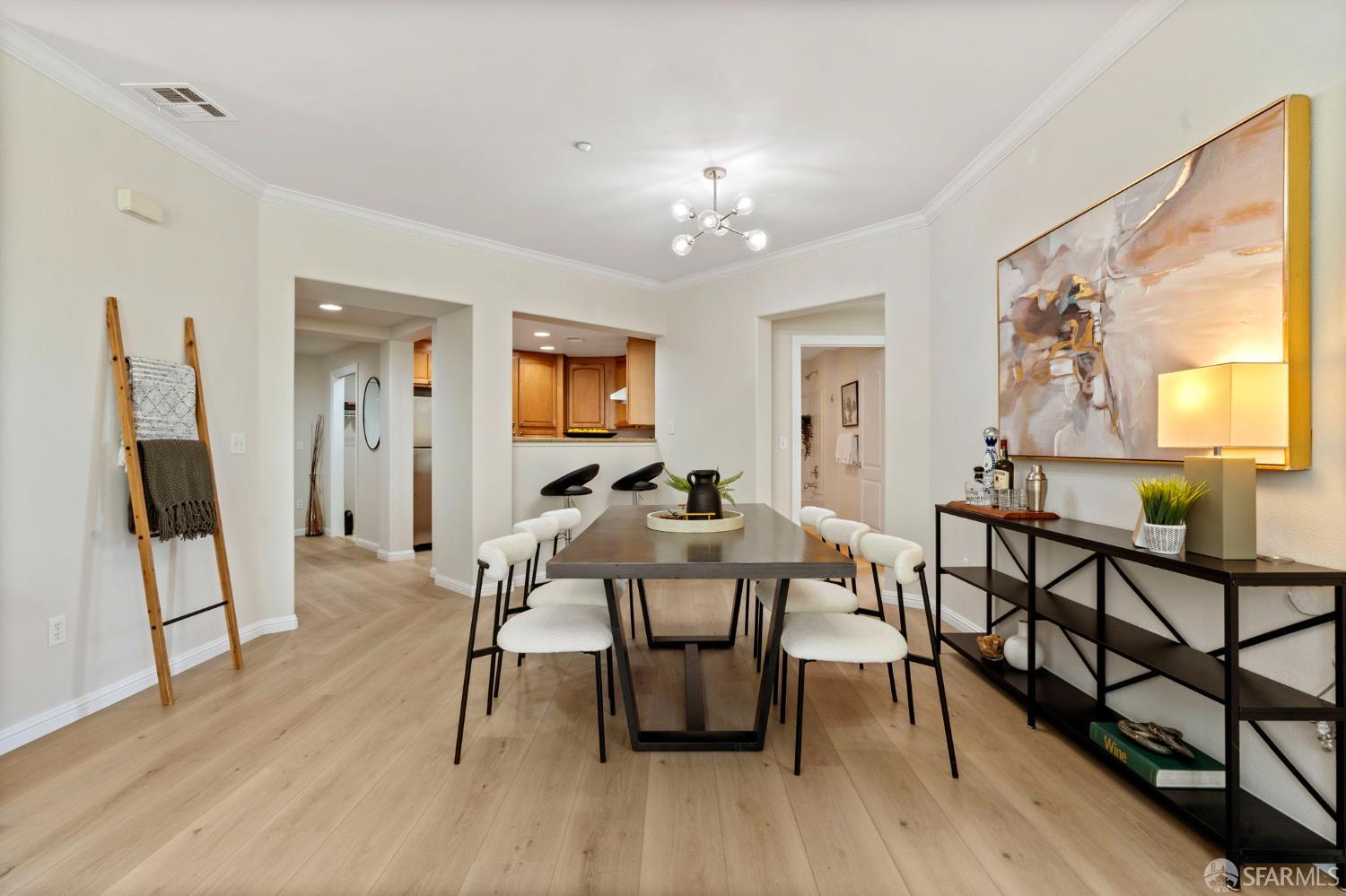 Detail Gallery Image 6 of 41 For 2210 Gellert Blvd #5111,  South San Francisco,  CA 9408 - 3 Beds | 2 Baths