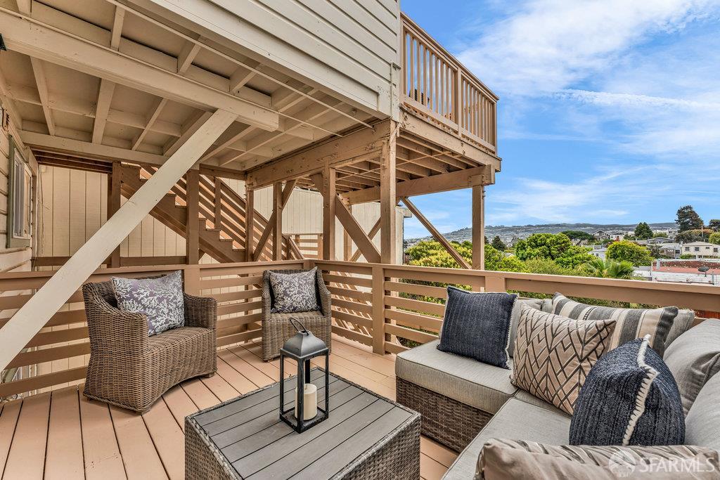 Detail Gallery Image 55 of 85 For 371 Hearst Ave, San Francisco,  CA 94112 - 3 Beds | 2 Baths