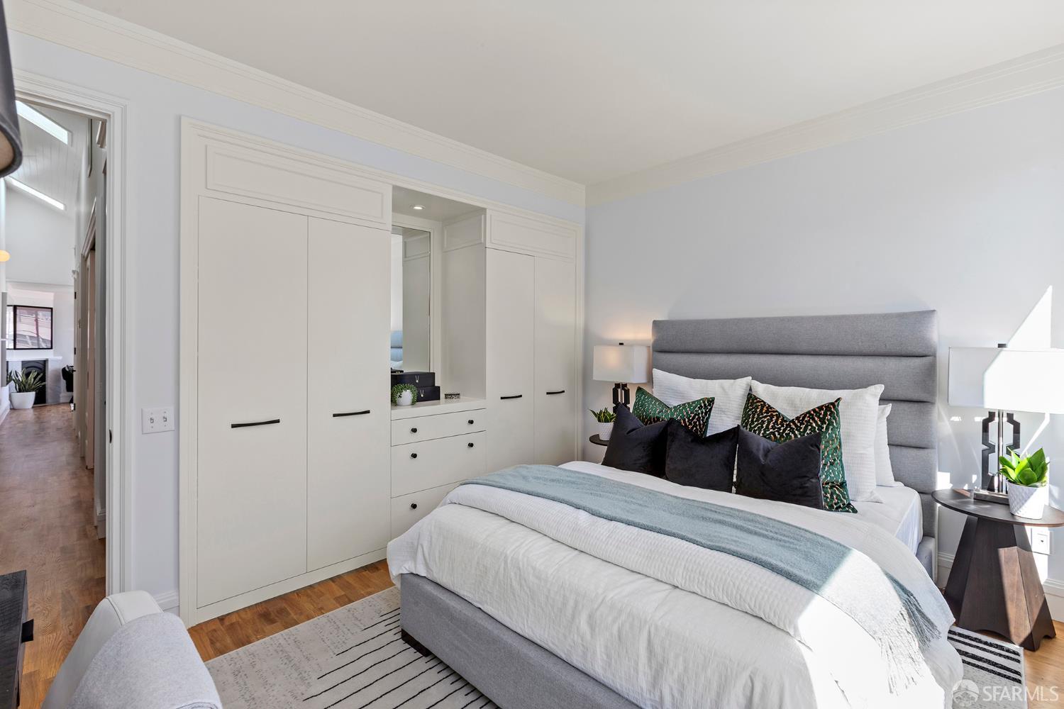 Detail Gallery Image 9 of 47 For 2360 Folsom St a,  San Francisco,  CA 94110 - 2 Beds | 1 Baths