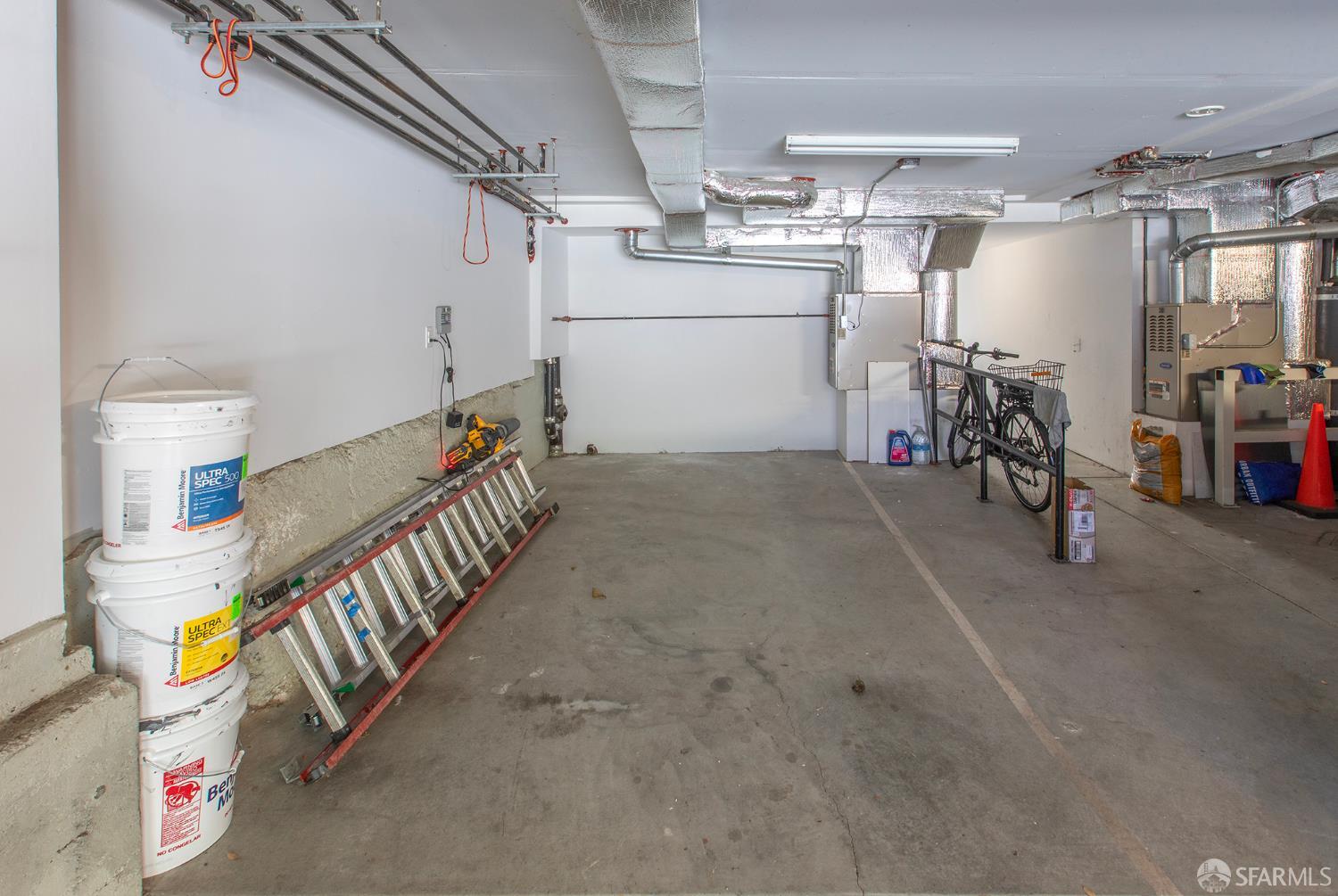 Detail Gallery Image 44 of 47 For 2360 Folsom St a,  San Francisco,  CA 94110 - 2 Beds | 1 Baths