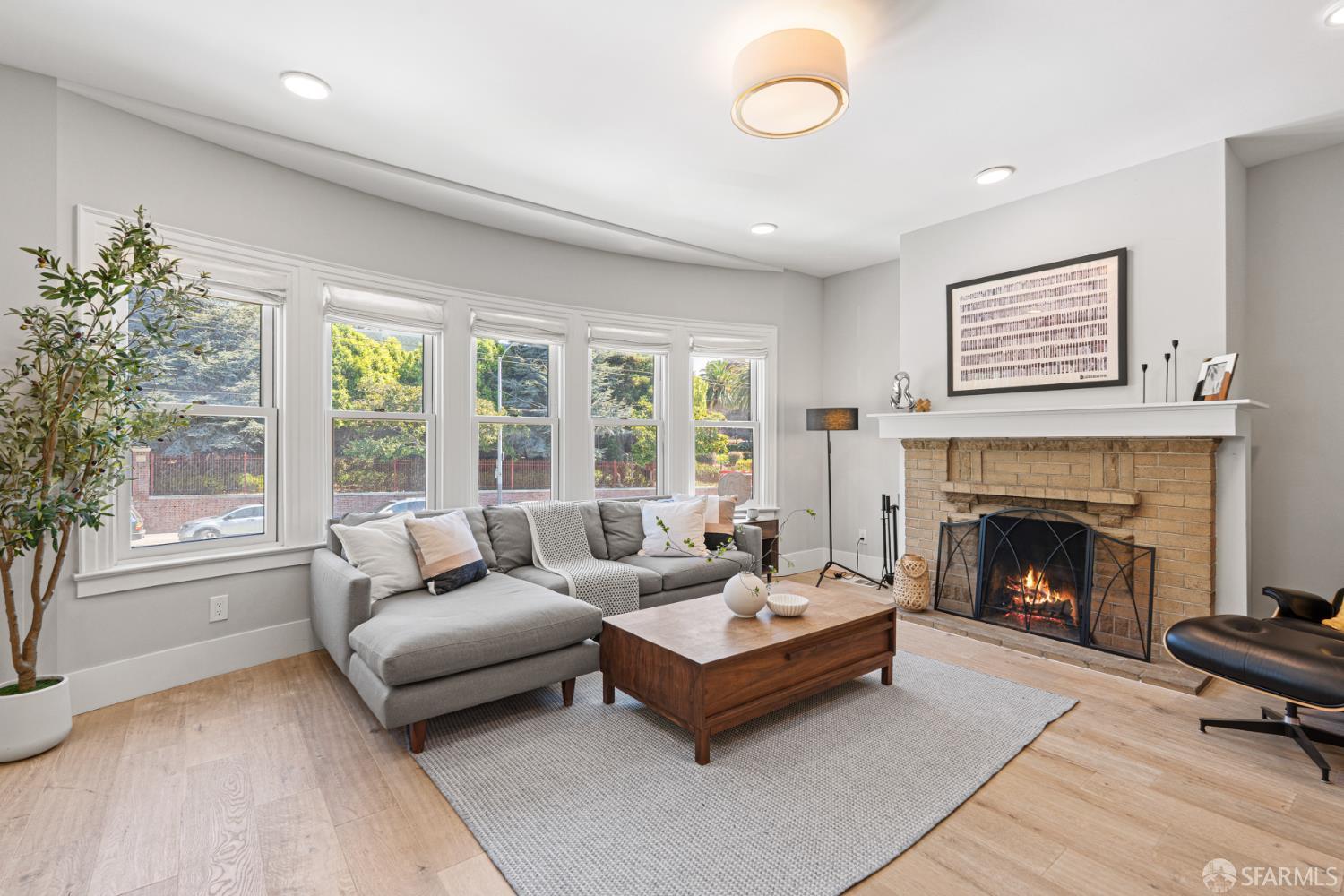Detail Gallery Image 4 of 75 For 868 Potrero Ave, San Francisco,  CA 94110 - 4 Beds | 4 Baths
