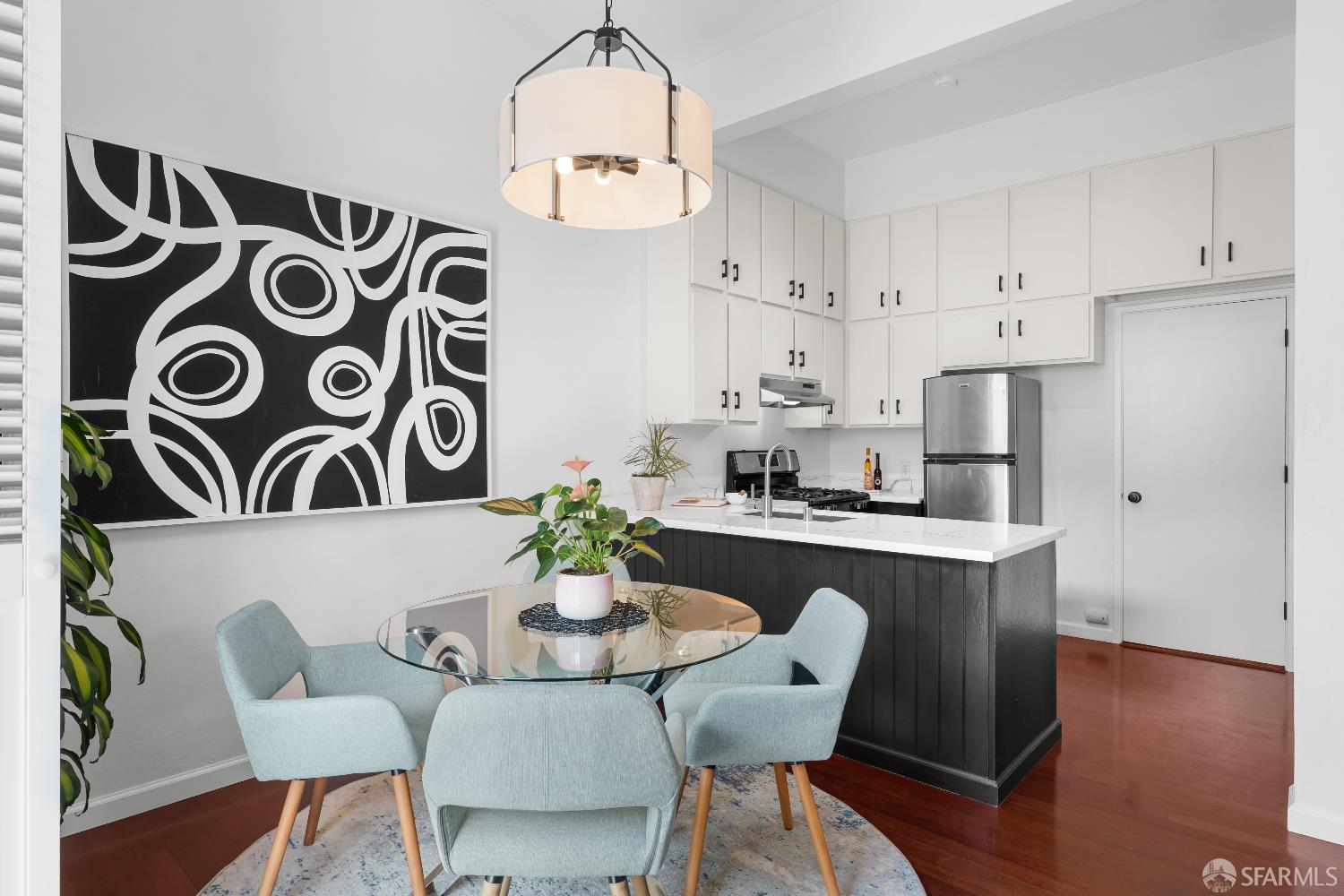 Detail Gallery Image 3 of 41 For 1002 Rhode Island St #1,  San Francisco,  CA 94107 - 2 Beds | 1/1 Baths