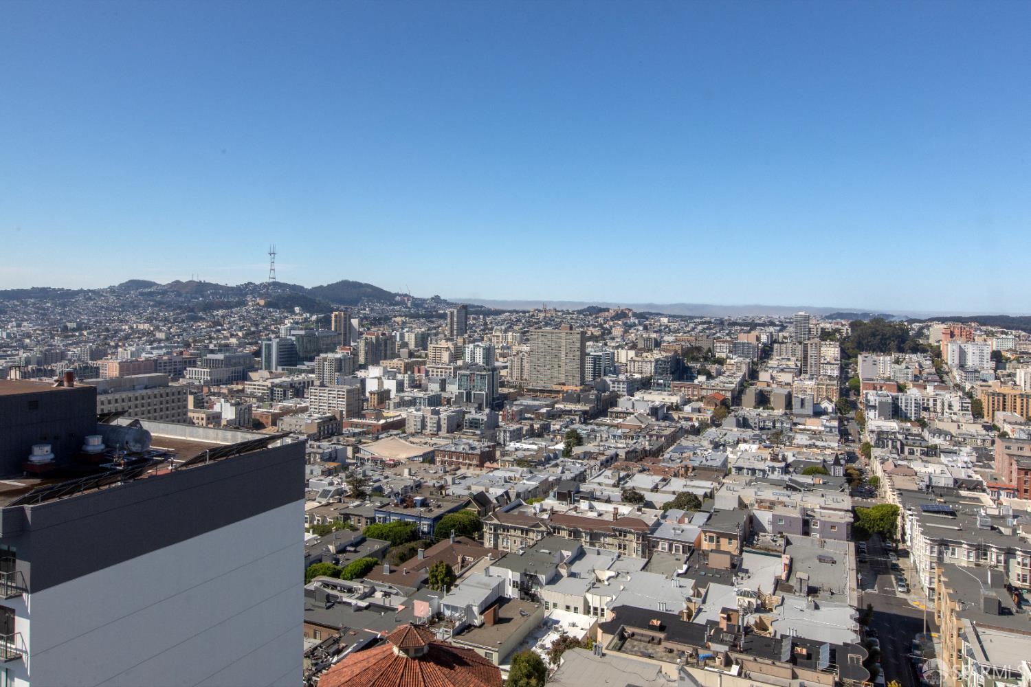 Detail Gallery Image 5 of 48 For 1250 Jones St #1602,  San Francisco,  CA 94109 - 2 Beds | 2 Baths