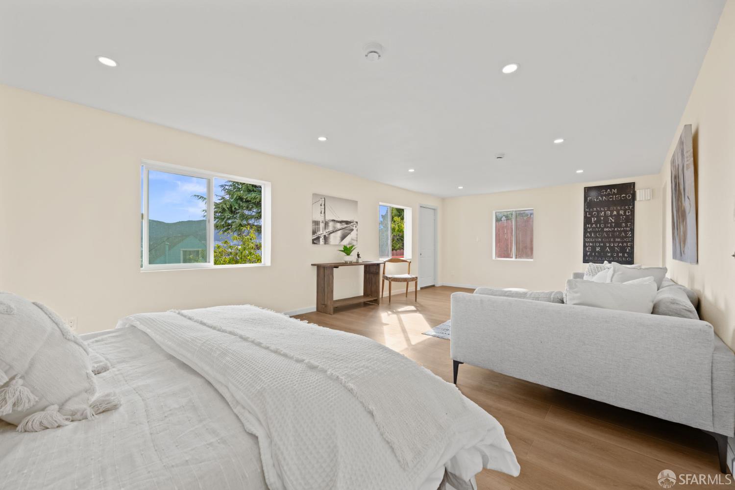 Detail Gallery Image 14 of 50 For 435 Wilde Ave, San Francisco,  CA 94134 - 4 Beds | 3 Baths