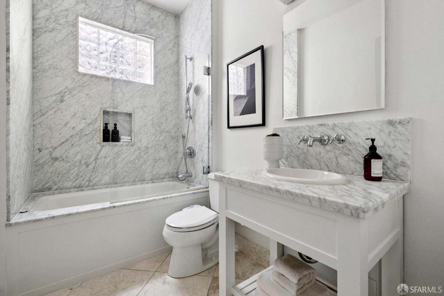 Photo #17: 425074881 Listing: Photo #17