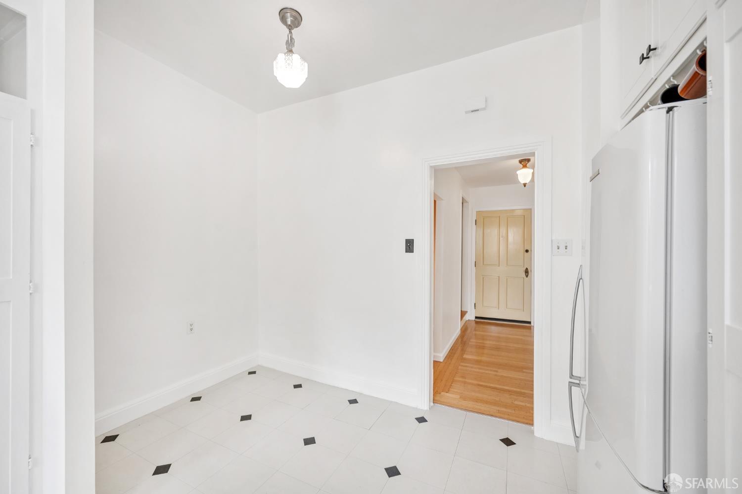 Detail Gallery Image 21 of 75 For 4047 Cesar Chavez St, San Francisco,  CA 94131 - 2 Beds | 1 Baths